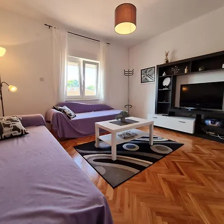 Vesna Apartment